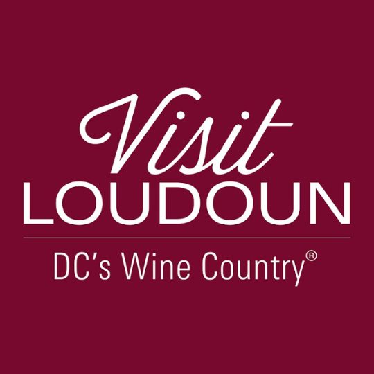 Visit Loudoun Logo